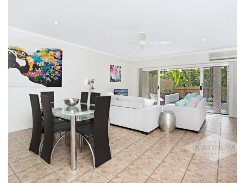 21/24 Warren Street, Palm Cove QLD 4879