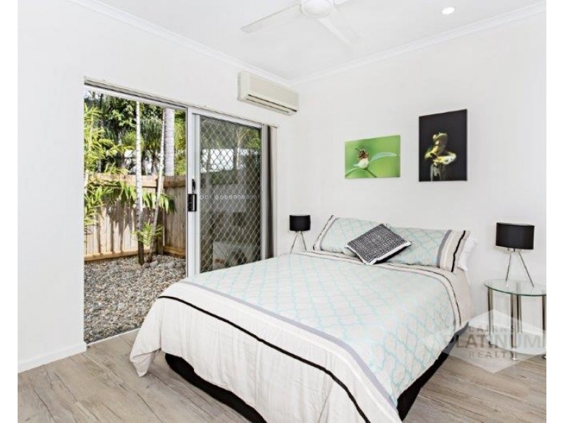 21/24 Warren Street, Palm Cove QLD 4879