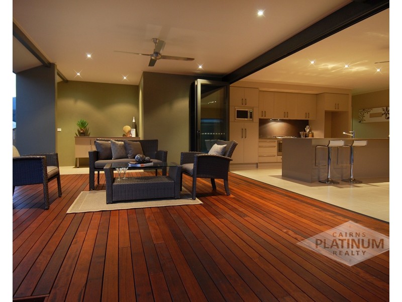 20 Port Close, Trinity Beach QLD 4879