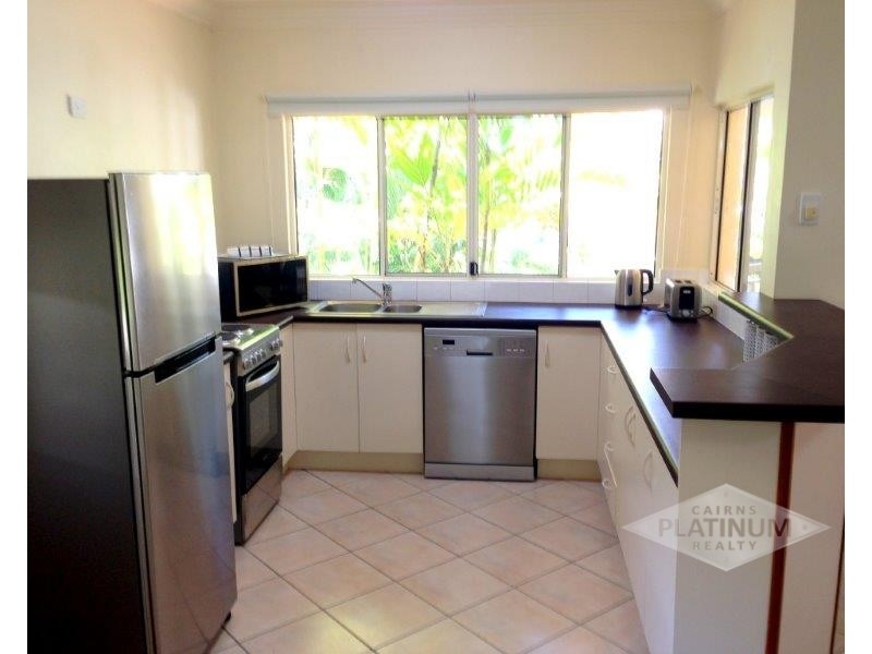 8/30 Oliva Street, Palm Cove QLD 4879