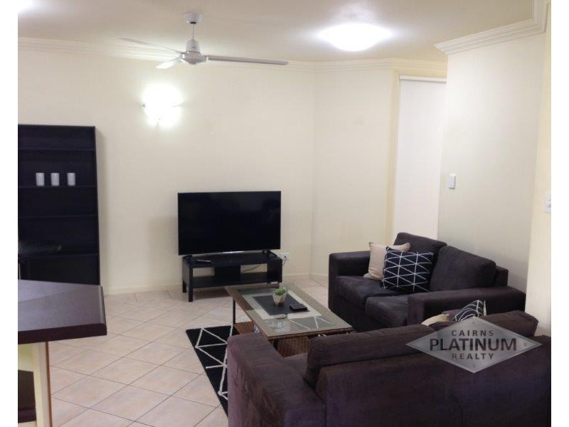 8/30 Oliva Street, Palm Cove QLD 4879