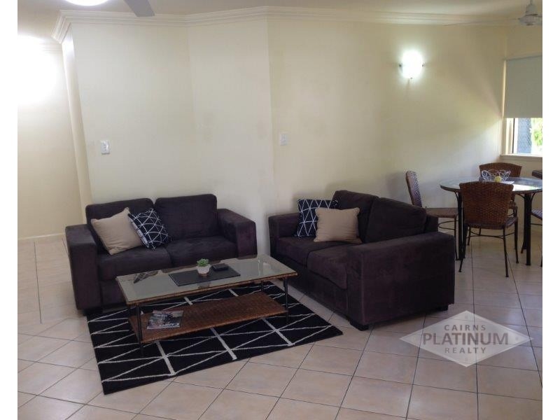 8/30 Oliva Street, Palm Cove QLD 4879