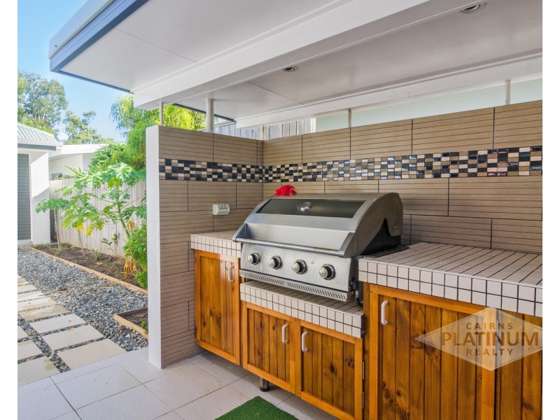 19 Lagoon Drive, Trinity Beach QLD 4879