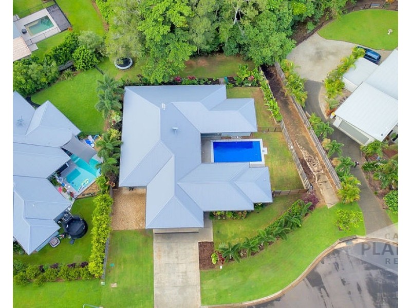 13 Megalong Close, Smithfield QLD 4878