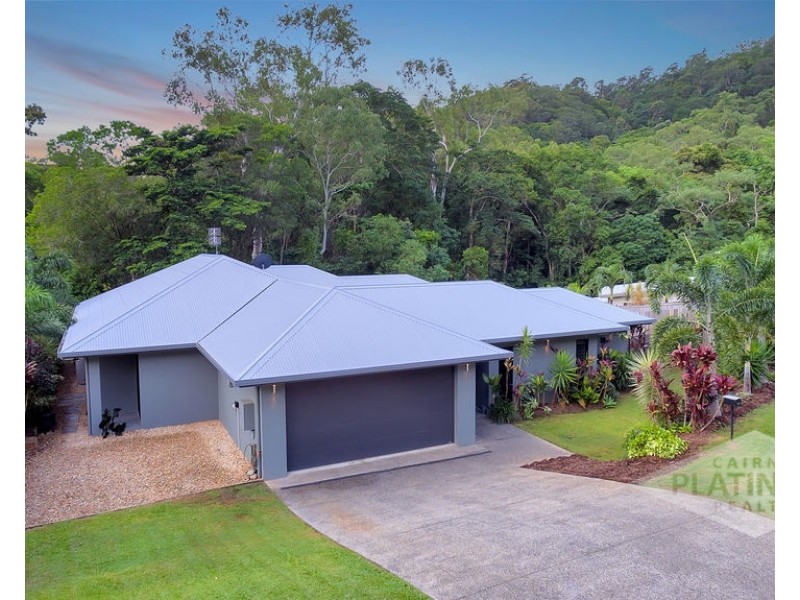 13 Megalong Close, Smithfield QLD 4878