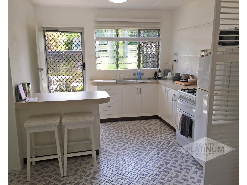6/9-11 Amphora Street, Palm Cove QLD 4879