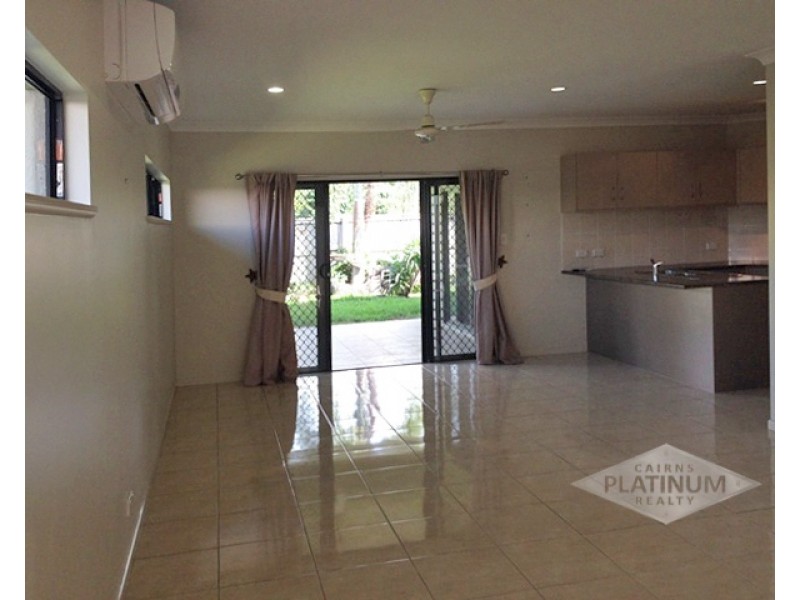 35 Seaways Street, Trinity Beach QLD 4879