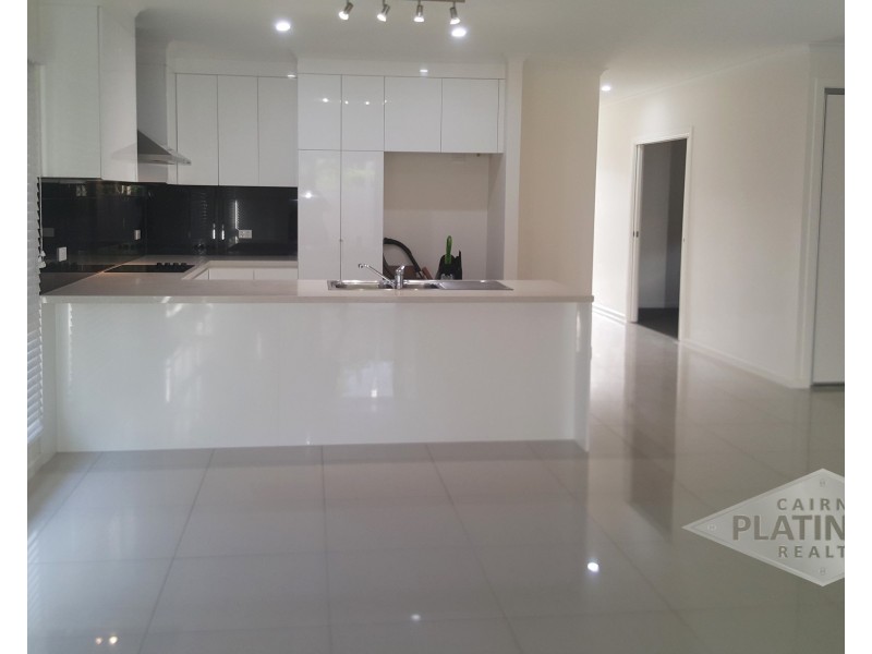 33 Bosun Place, Trinity Beach QLD 4879