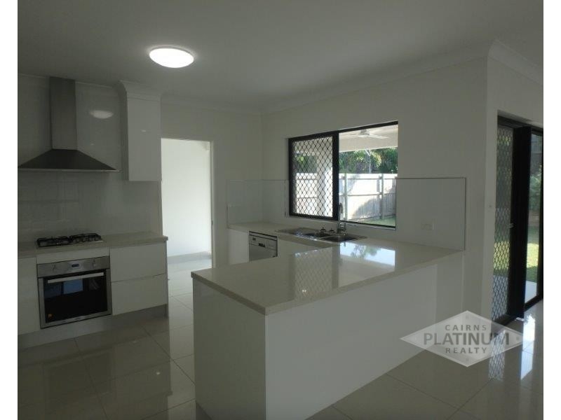 17 Brockman Way, Smithfield QLD 4878