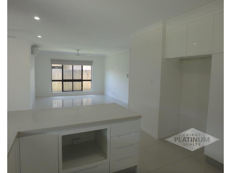 17 Brockman Way, Smithfield QLD 4878