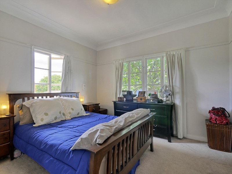 Wavell Heights QLD 4012
