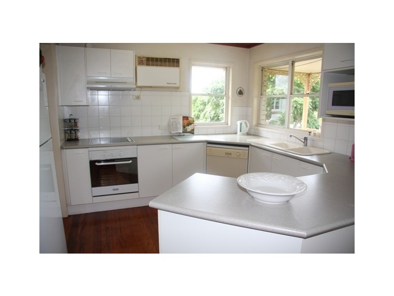 Clayfield QLD 4011