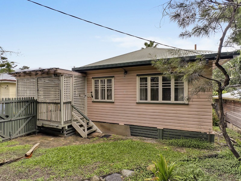 Wavell Heights QLD 4012