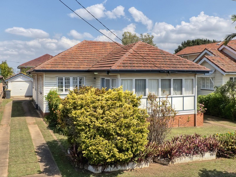 Wavell Heights QLD 4012