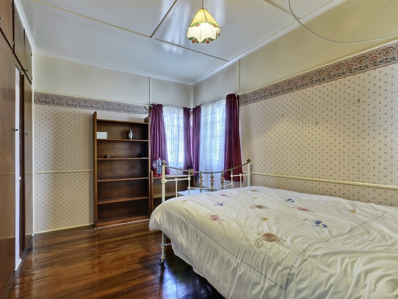 Wavell Heights QLD 4012