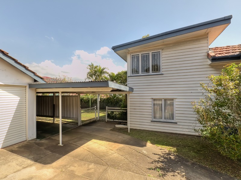 Wavell Heights QLD 4012