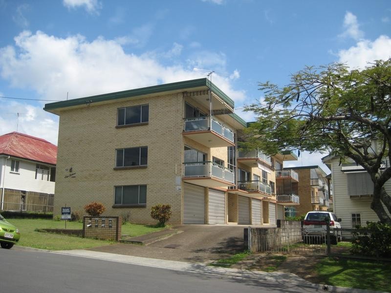 Clayfield QLD 4011