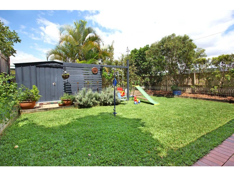 Wooloowin QLD 4030