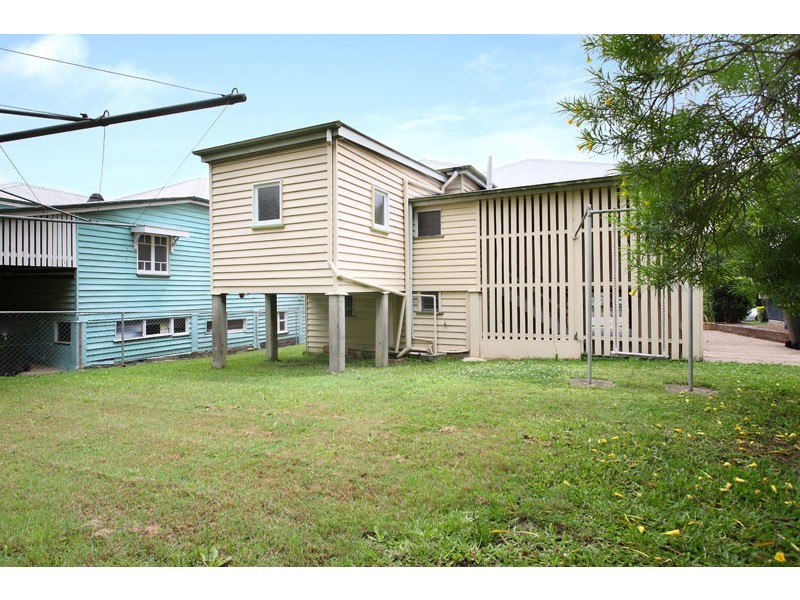 Wooloowin QLD 4030