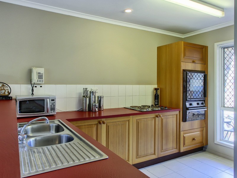 Albion QLD 4010