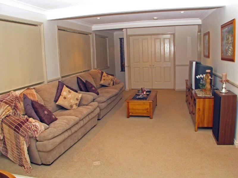 2 Dougal Drive, Wyoming NSW 2250