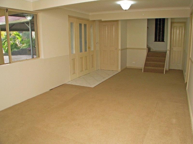 2 Dougal Drive, Wyoming NSW 2250