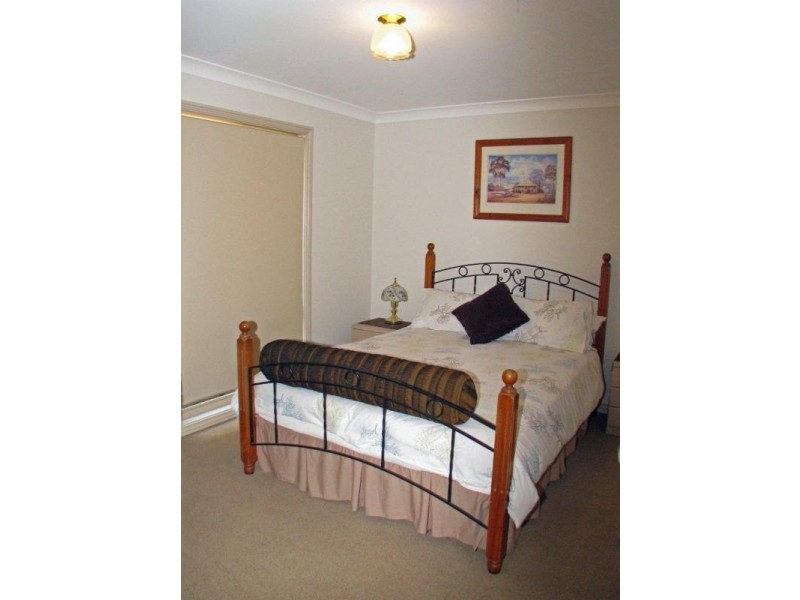 2 Dougal Drive, Wyoming NSW 2250