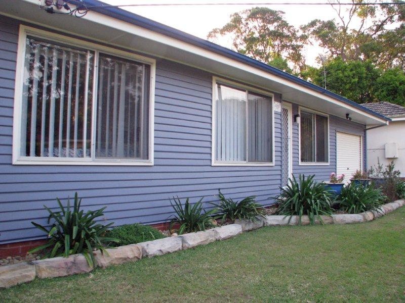 5 Lionel Parade, Springfield NSW 2250