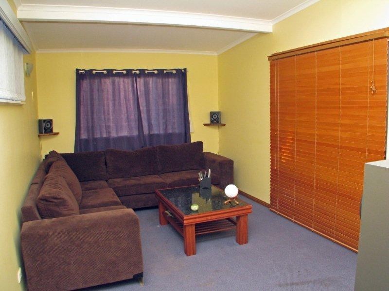 5 Lionel Parade, Springfield NSW 2250