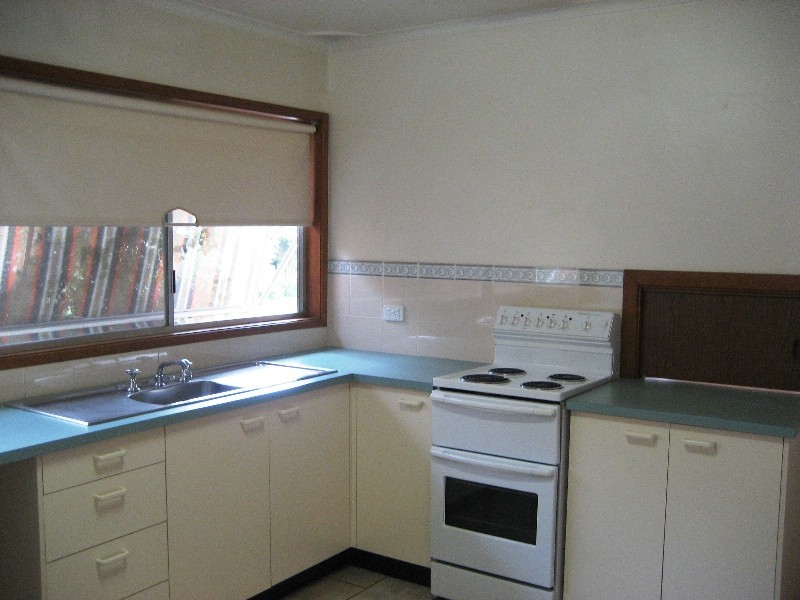 32a Wendy Drive, Point Clare NSW 2250