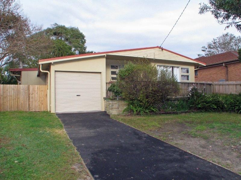 16 Heights Crescent, Wamberal NSW 2260