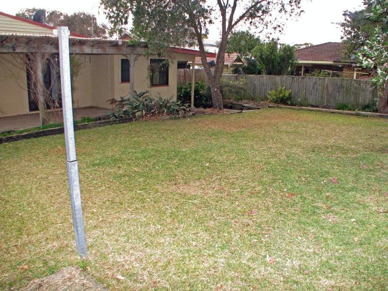 16 Heights Crescent, Wamberal NSW 2260