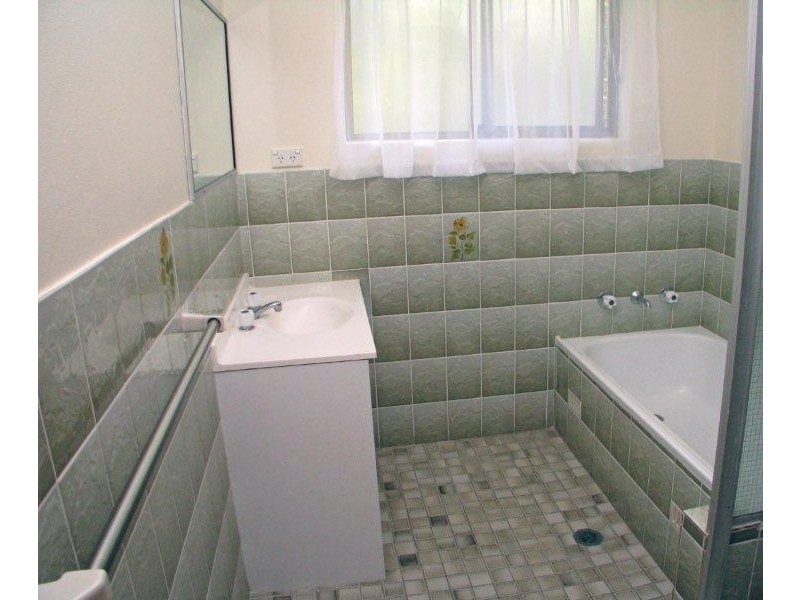 7/205 Albany Street, Point Frederick NSW 2250