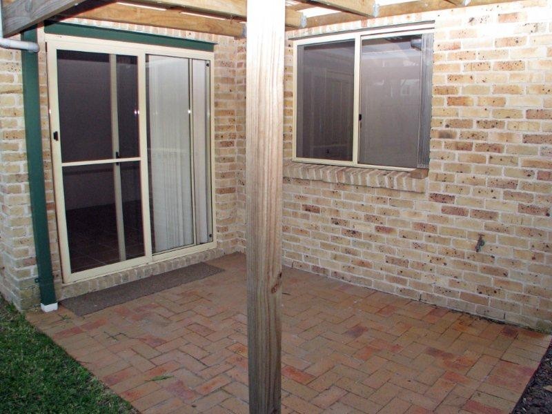 1/11 Brickendon Avenue, Mardi NSW 2259