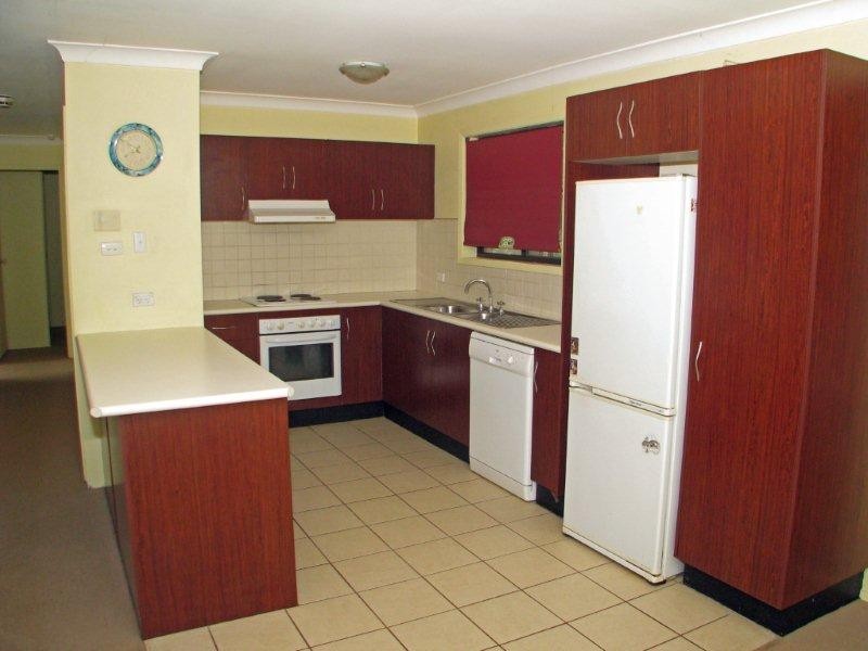 37 Emma James Street, Springfield NSW 2250