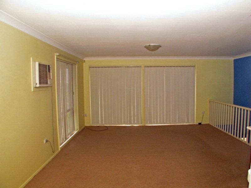 37 Emma James Street, Springfield NSW 2250