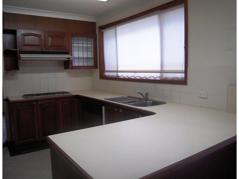 7 Rugby Close, Wyoming NSW 2250