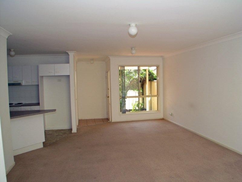 9/7-8 Jennie Cox Close, Erina NSW 2250