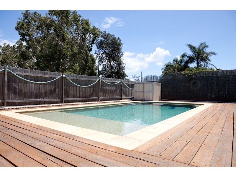 6 Egret Drive, Forresters Beach NSW 2260