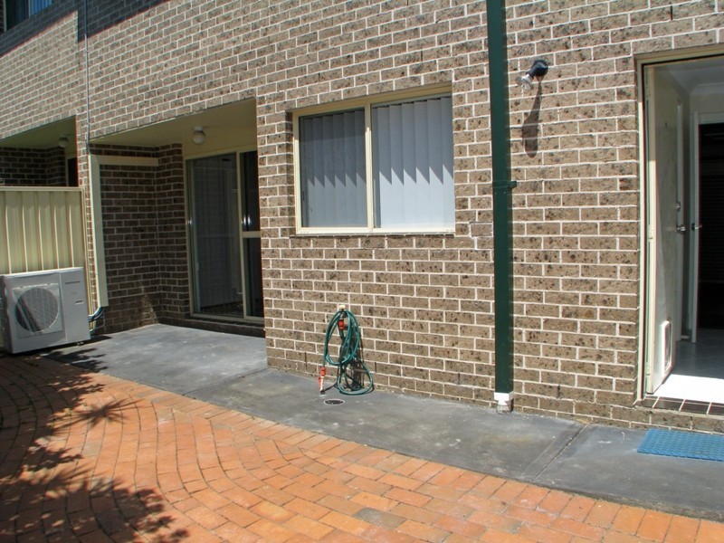 4/24 Melbourne Street, East Gosford NSW 2250