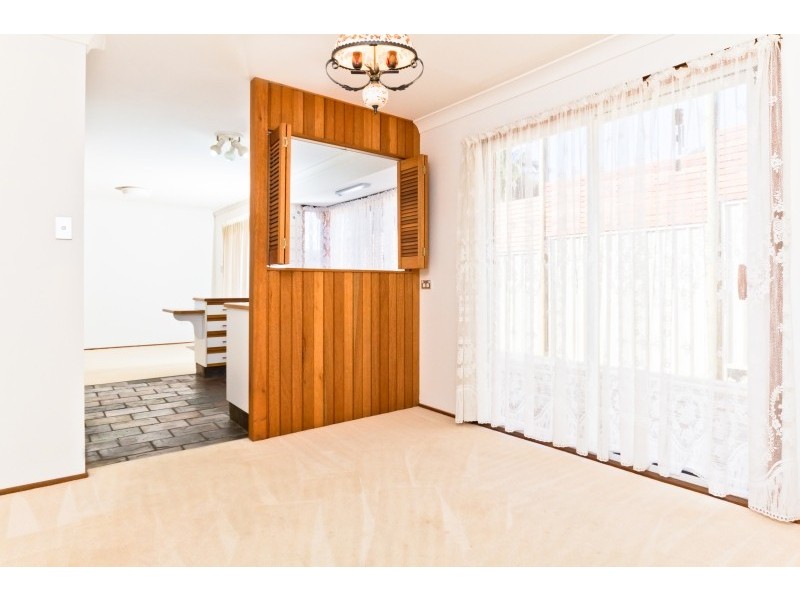 1 Letitia Close, Green Point NSW 2251