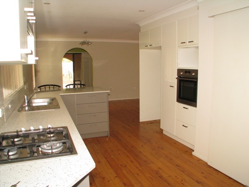 1 Gregory Street, Wyoming NSW 2250