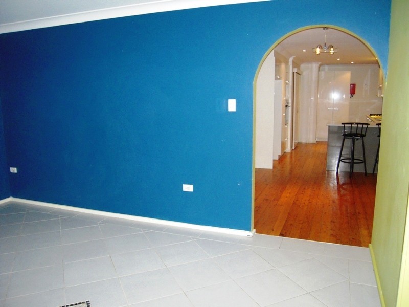 1 Gregory Street, Wyoming NSW 2250