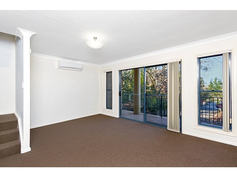 13/29 Central Coast Highway, West Gosford NSW 2250