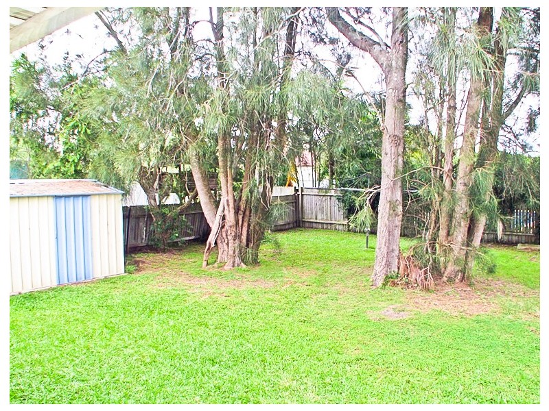 10 Mirreen Avenue, Davistown NSW 2251