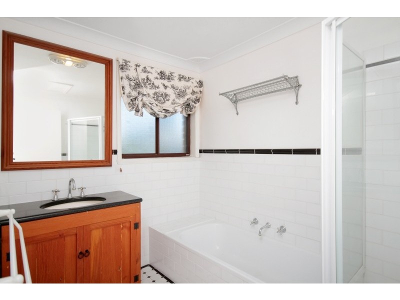 24 Yeramba Crescent, Terrigal NSW 2260