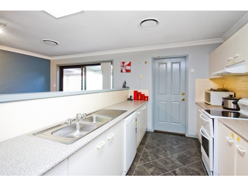 24 Brickendon Avenue, Mardi NSW 2259