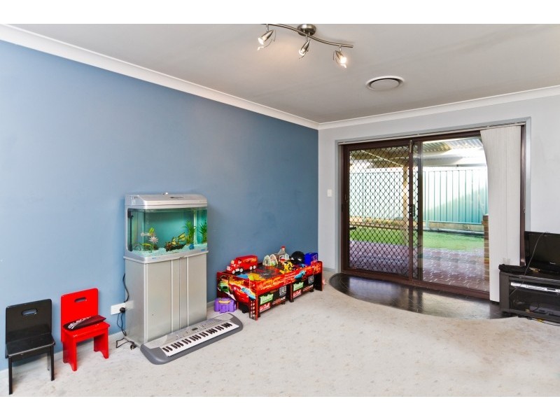 24 Brickendon Avenue, Mardi NSW 2259
