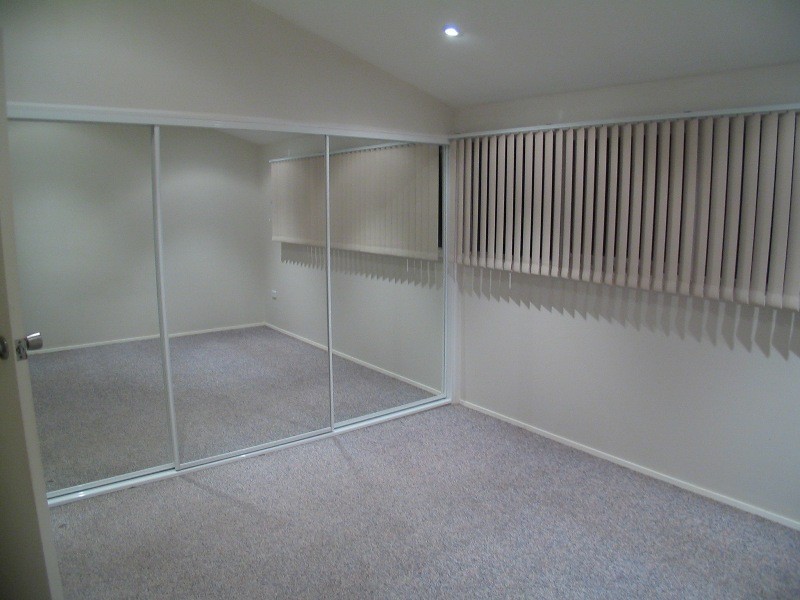 1/57 Oranne Parade, Wyoming NSW 2250