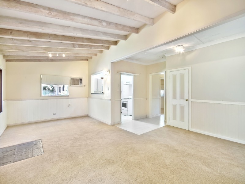 1002 The Entrance Road, Forresters Beach NSW 2260